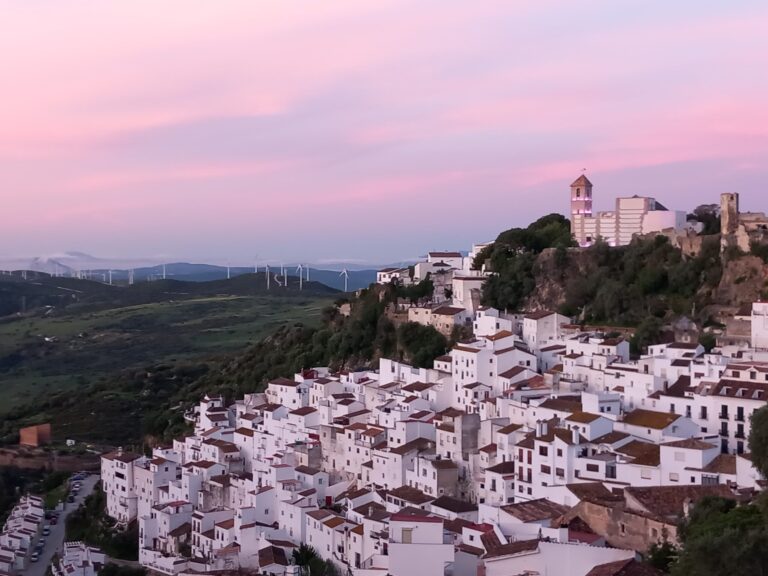 Casares seleccionado para representar a España como Mejor Pueblo Turístico