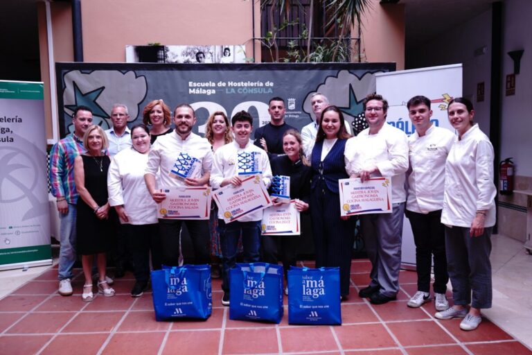Málaga corona a tres jóvenes chefs en la final del concurso gastronómico MálagaCrea 2025 Málaga corona a tres jóvenes chefs en la final del concurso gastronómico MálagaCrea 2025