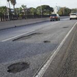 El Ayuntamiento de Estepona exige reparación inmediata de más de 300 puntos deteriorados en la A-7 tras las lluvias