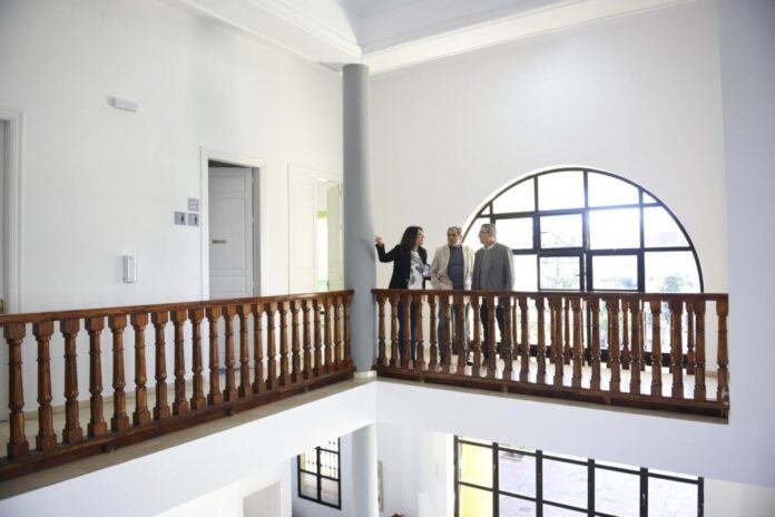 El Ayuntamiento de Rincón de la Victoria reforma la Casa de la Cultura de La Cala del Moral con una inversión de 49.833 euros