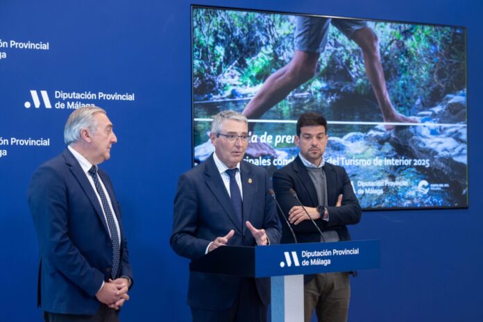 El turismo de interior de Málaga alcanza 1,44 millones de viajeros en 2025 con un impacto económico de 1.867 millones y lidera Andalucía en alojamiento rural