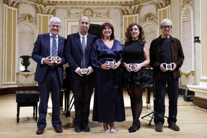Málaga distingue a cinco galardonados con las Medallas del Ateneo en su 60 aniversario