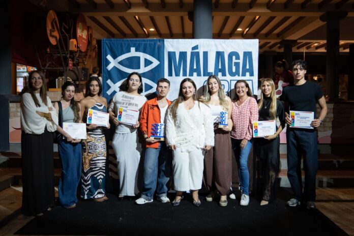 Raúl Doña y María Santaella ganan el certamen MálagaCrea de moda 2026 con premios de 2.500 euros cada uno