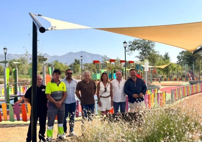 El Gran Parque de Mijas incorpora 6.000 metros cuadrados de toldos para dar sombra a sus zonas infantiles y el bulevar central