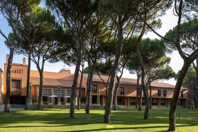 Paradores factura más de 80 millones de euros en julio y agosto con una ocupación del 86%