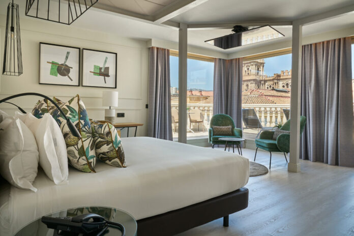 AEHCOS estima una ocupación hotelera del 81,50% en octubre para Málaga