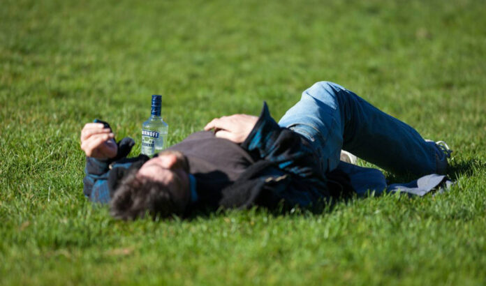 España registra casi 14.000 muertes anuales atribuibles al alcohol